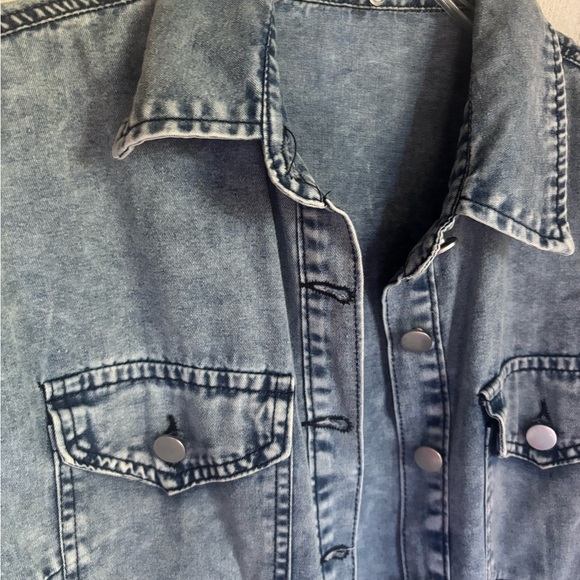 Denim Short Sleeve Dress - Picture 3 of 4